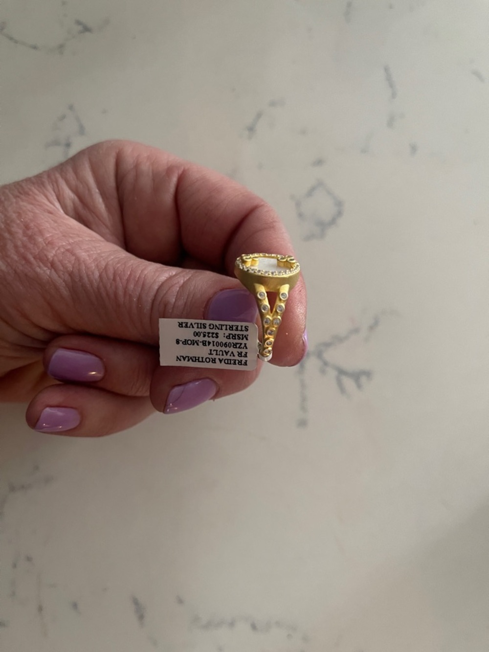 Freda Rothman size 7 gold ring - Picture 3 of 6